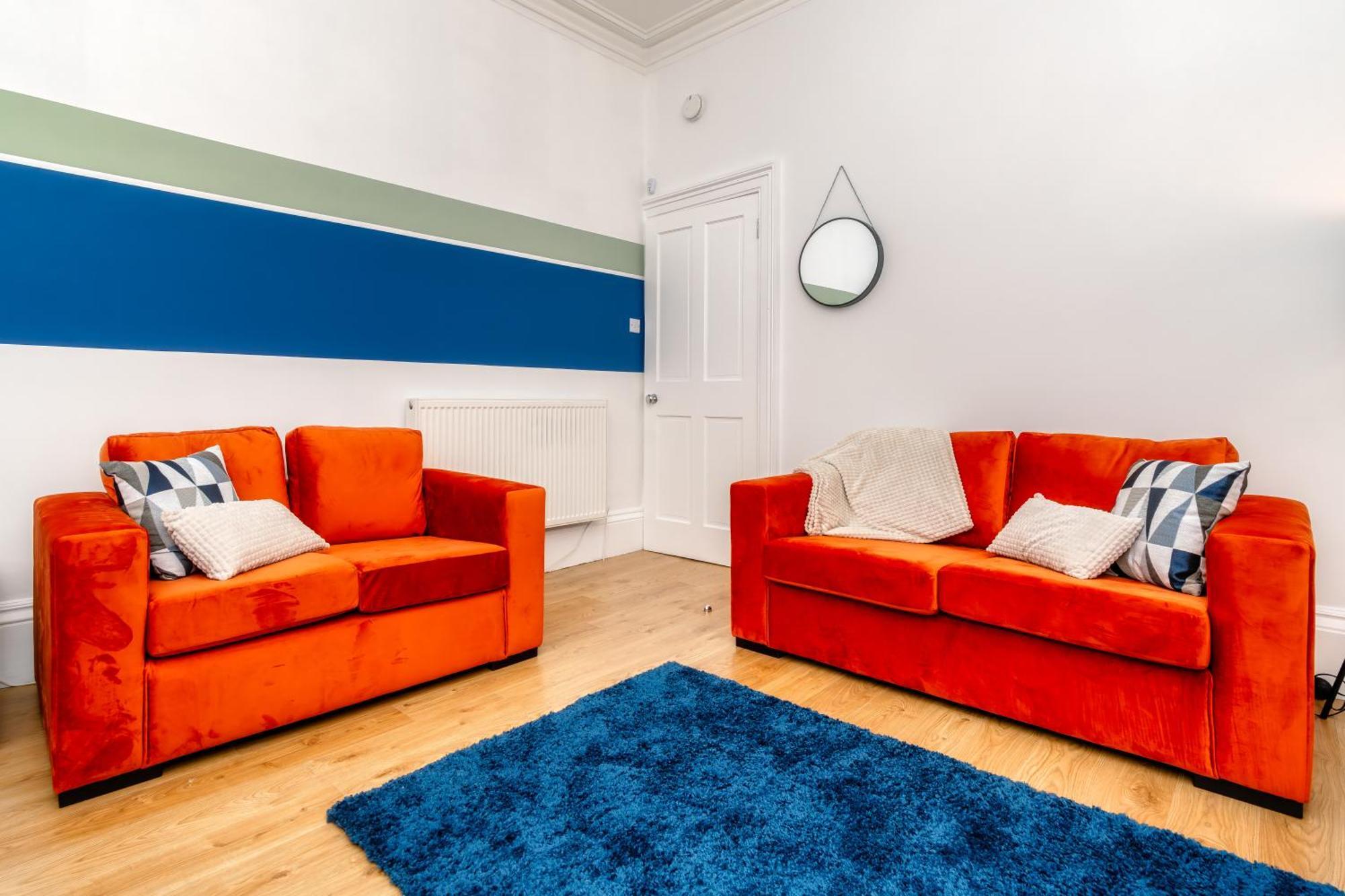 Cosy Retreat - Charming 2-Bed Apartment Greenock Bagian luar foto
